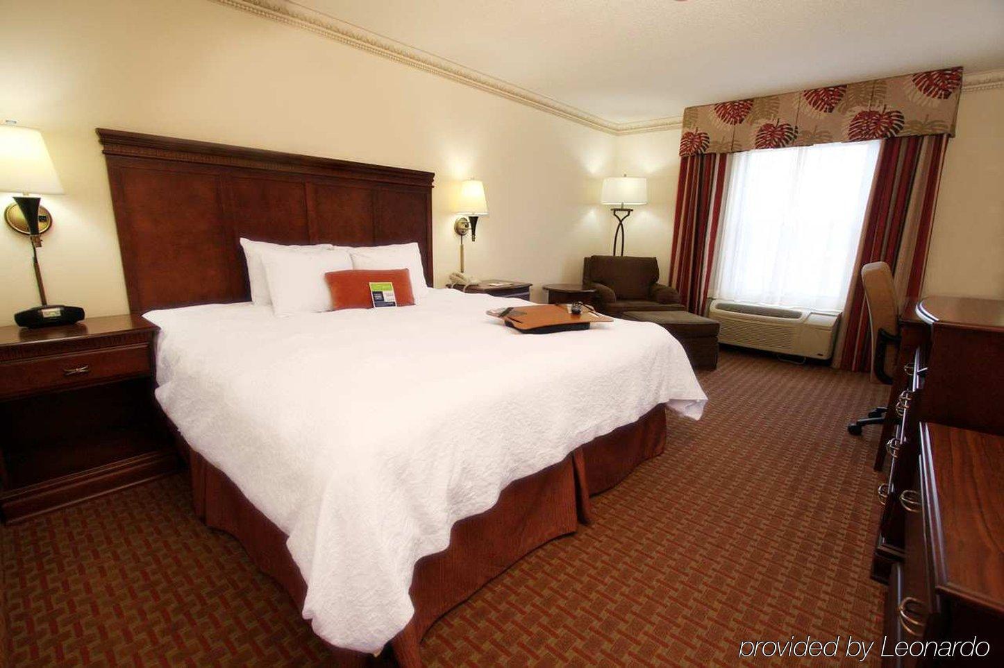 Hampton Inn & Suites Memphis-Wolfchase Galleria Bartlett Room photo